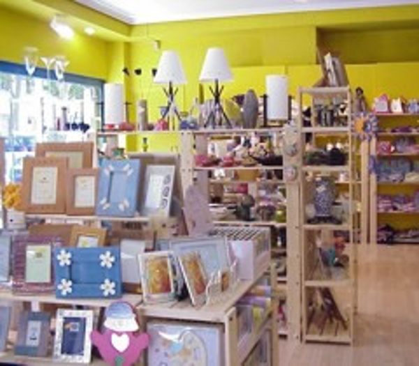 Grupo De Euro y Compa��a, Hogar / Decoraci�n / Mobiliario